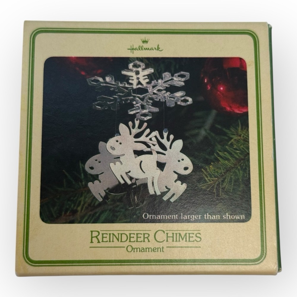 1978 Hallmark Reindeer Chimes Christmas Ornament QX3203 Vintage Hong Kong